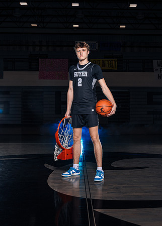 GUYER-B BB-SOCIAL MEDIA-100
